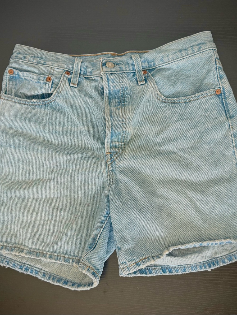 Vintage Levi's 501 Light Blue Jorts🐝 - Picture 1 of 3